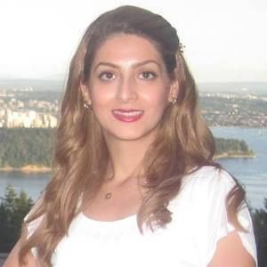 Meet your Posher, Parisa